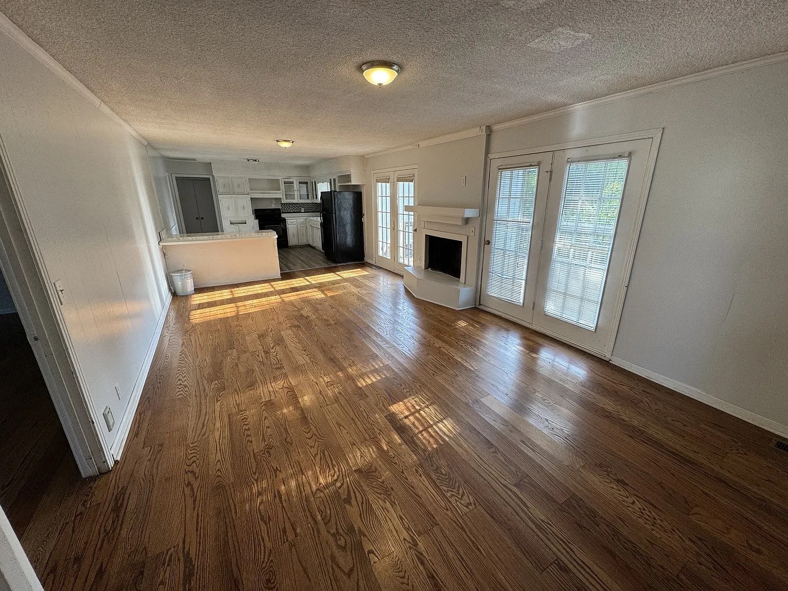 704 Davis Drive - A — Photo 2