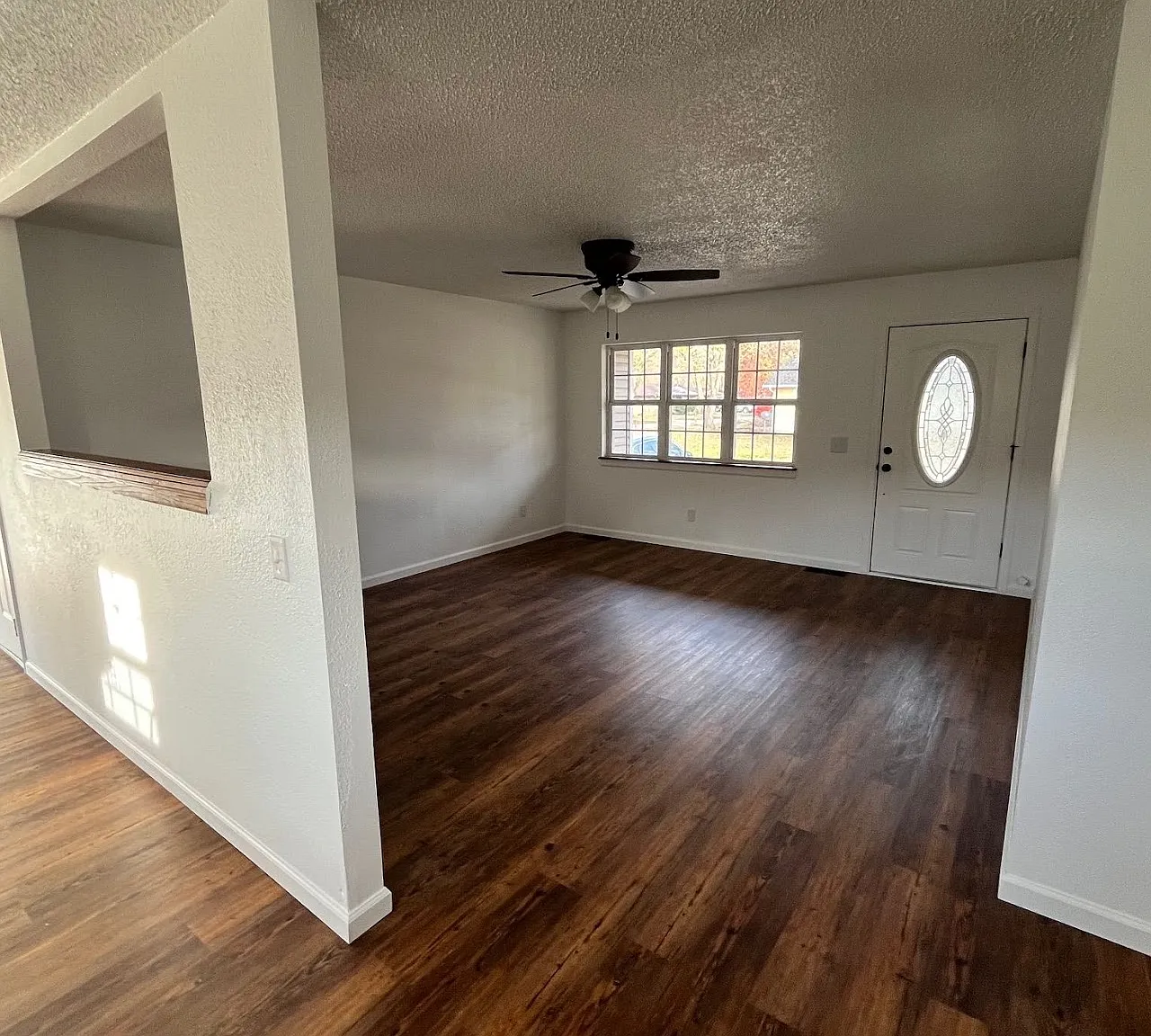 3 bed, 1000 sqft, $1,000 — Photo 4