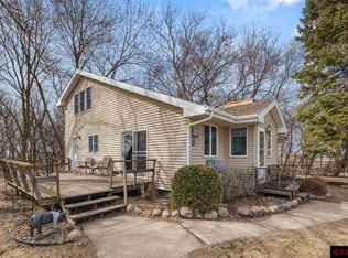 69193 380th St, Saint James, MN 56081