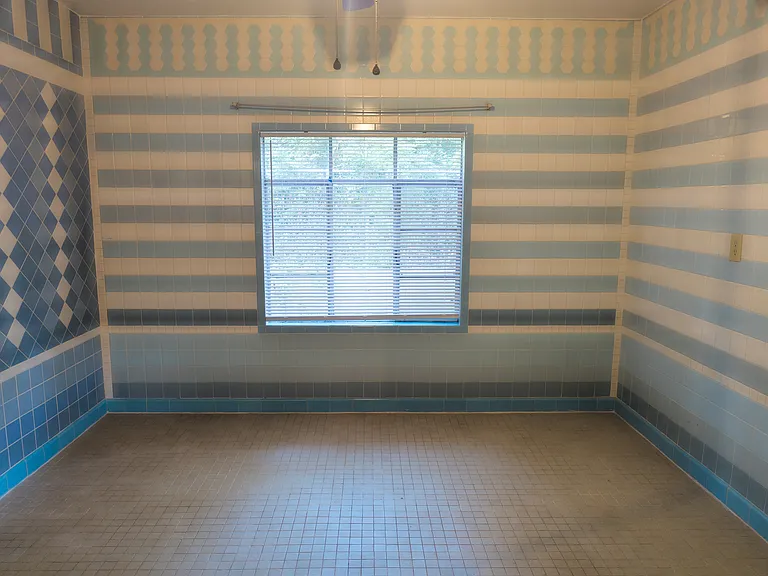 3409 E Starr Ave — Photo 26