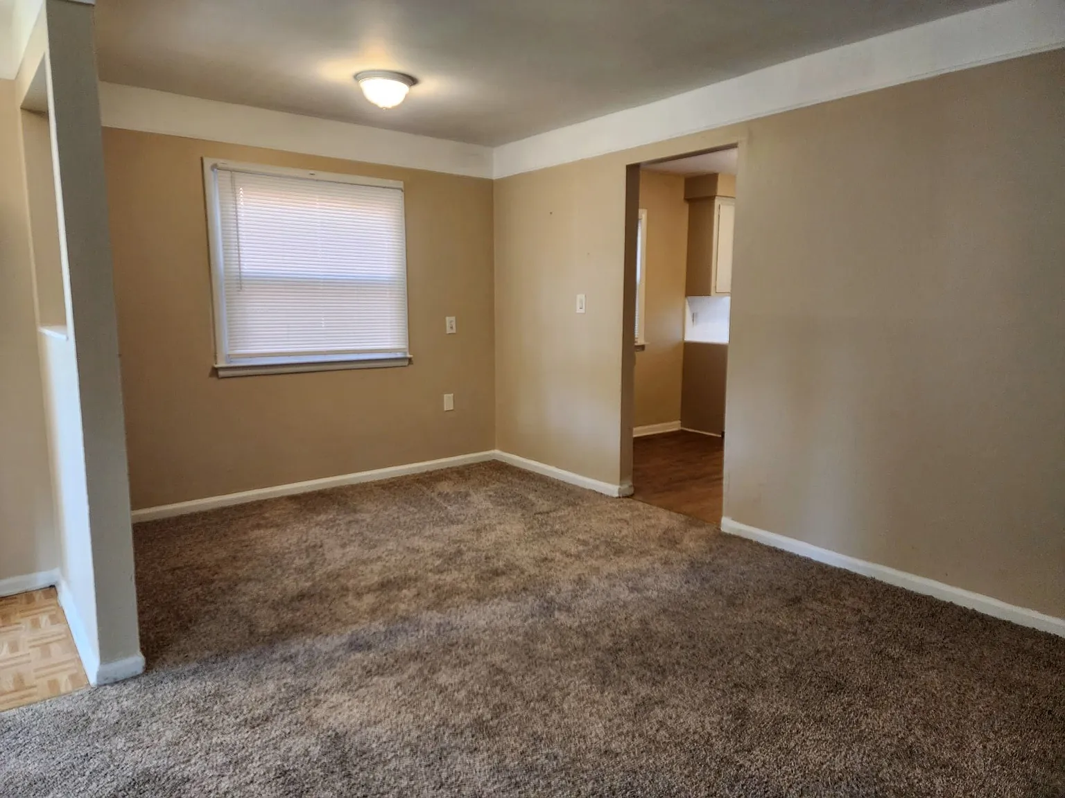 28921 Birchwood St — Photo 4
