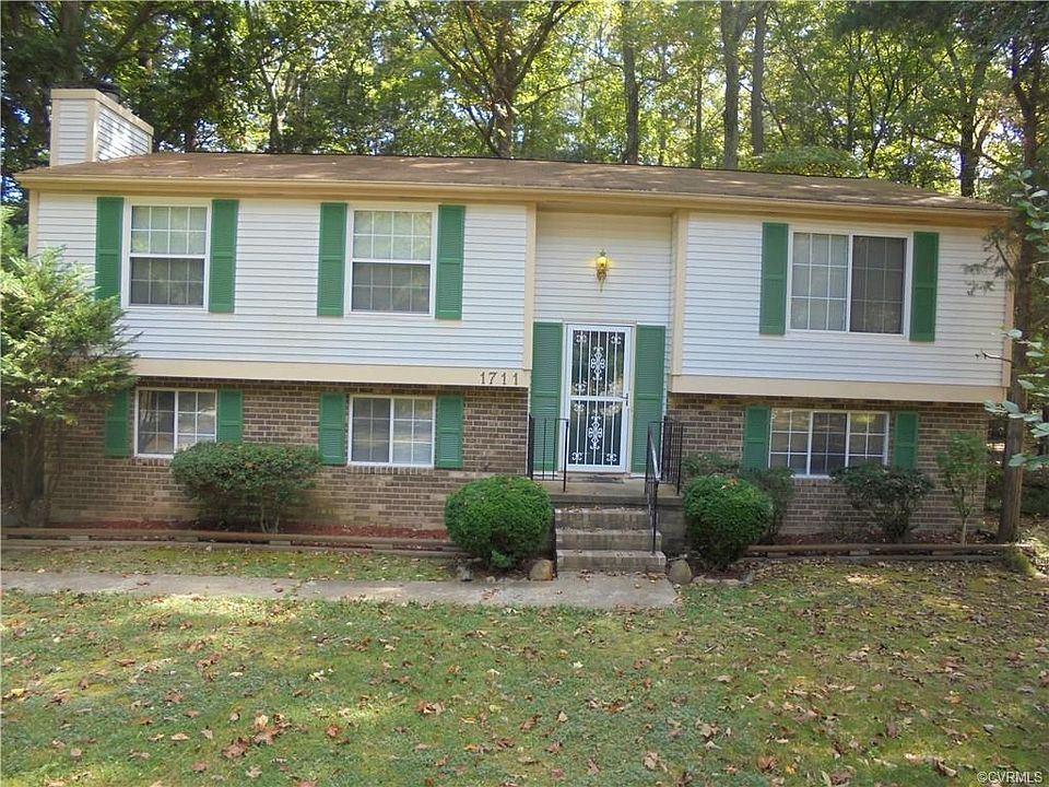 1st image of 1711 White Cedar Ln