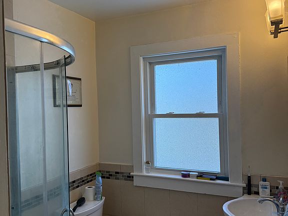 5th image of 6 Cenacle Rd #2