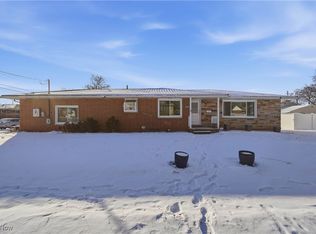 502 E Woodsdale Ave, Akron, OH 44301