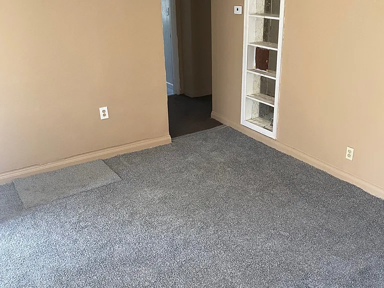 1729 Model Rd — Photo 12