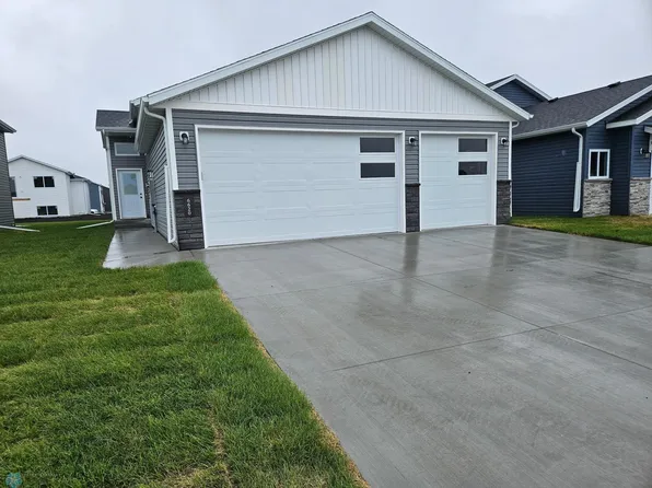 6620 Joseph St, Horace, ND 58047
