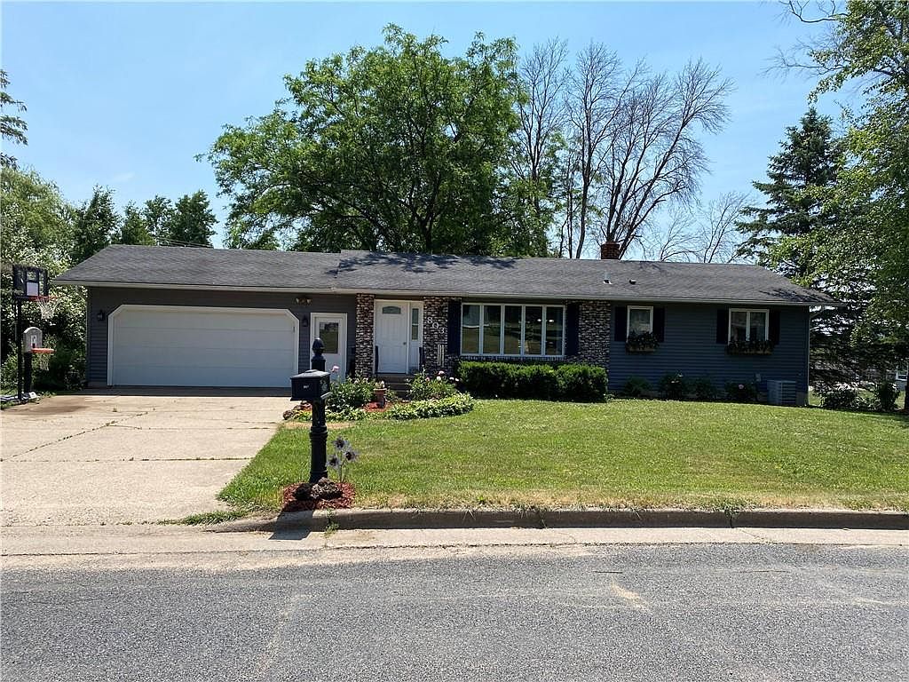 803 Highland Avenue, Mondovi, WI 54755 Zillow