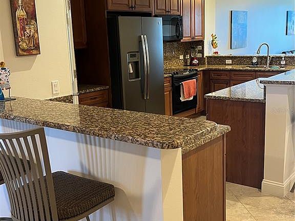 5th image of 7702 Lake Vista Ct Unit 206