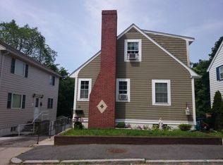 15 Ainsley St, Dorchester, MA 02122