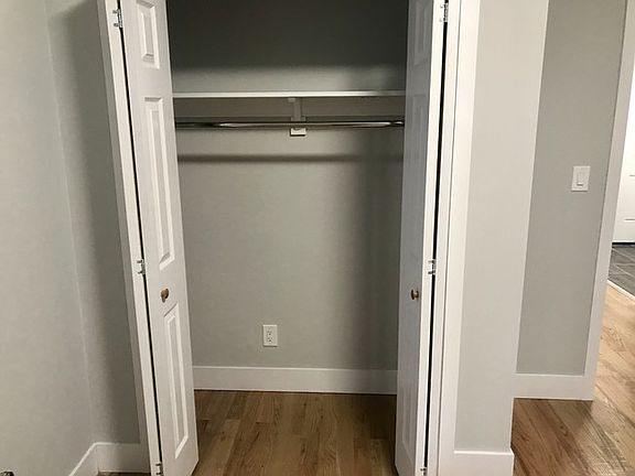 4th image of 28 Florida Ave #3W