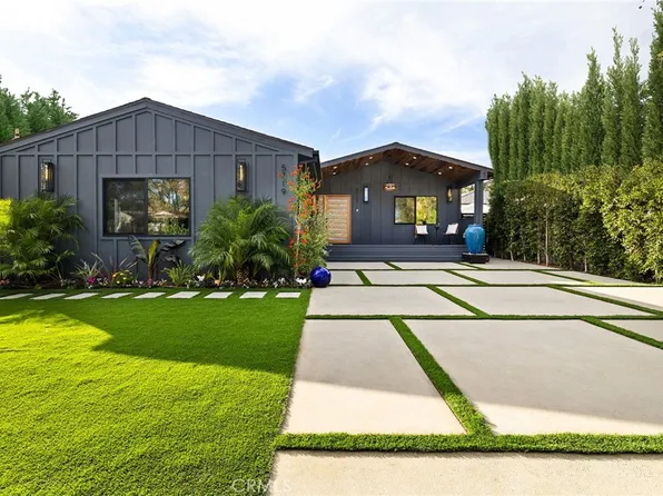 5721 Lemona Ave, Van Nuys, CA 91411