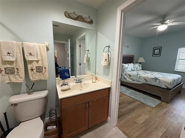 7296 Marathon Dr #402 — Photo 33