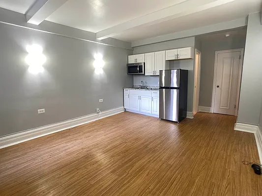 Rented by Tourma Realty LLC | media 9