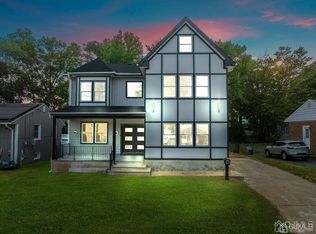 8 Gurley Rd, Edison, NJ 08817