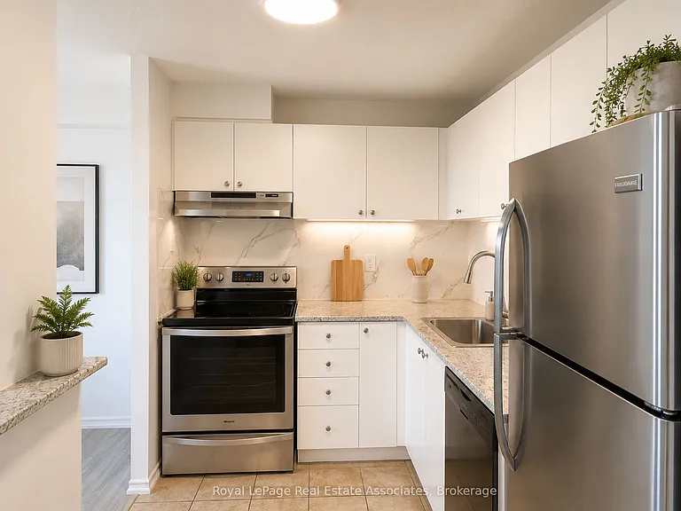 2900 Battleford Rd N #1008 — Photo 7