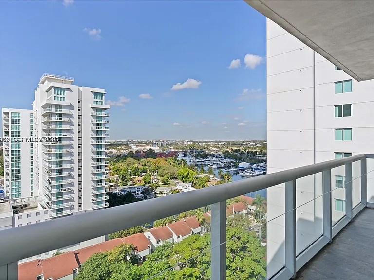 1871 NW South River Dr #1804 — Photo 31