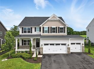 3049 Eagle Ridge Dr, Valencia, PA 16059