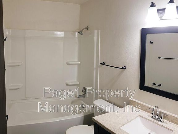 5th image of 2918 Grinnell Dr Unit 13