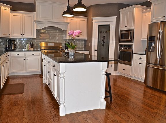 4th image of 11932 Alana Ln