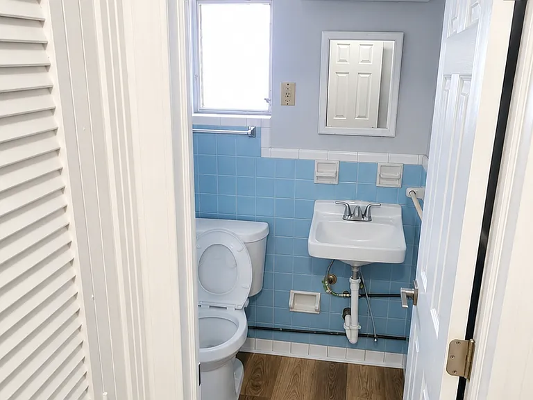 2252 Maple Ave — Photo 23