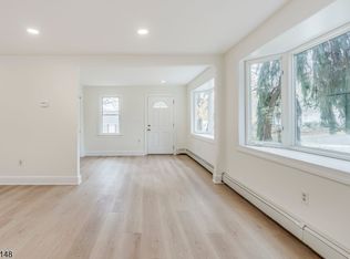 63 Merriam Ave, Newton Town, NJ 07860