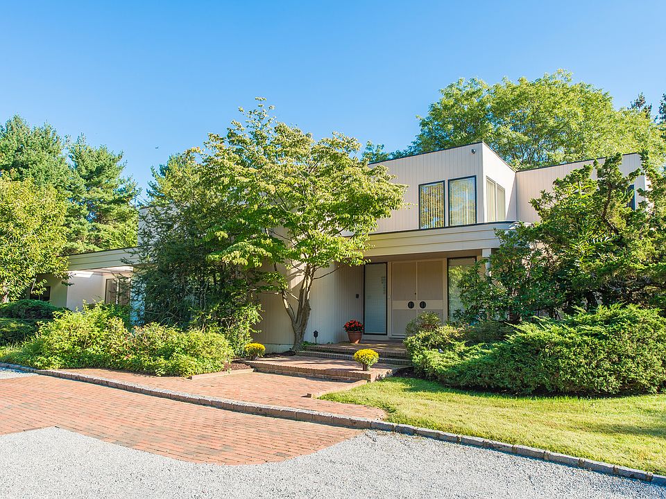 1st image of 6 Sandpiper Court
