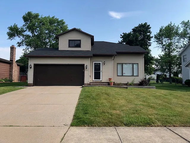 15417 Longvale Ave photo 1