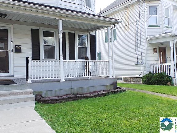 3rd image of 159 E Madison St