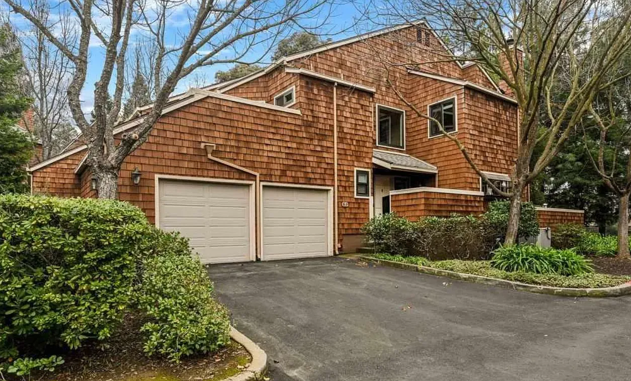 3 bed, 2.5 bath, 1708 sqft, $4,500 — Photo 1