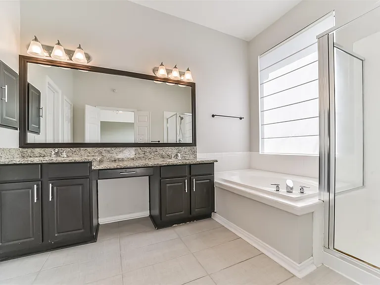4822 Big Cedar Cir — Photo 17