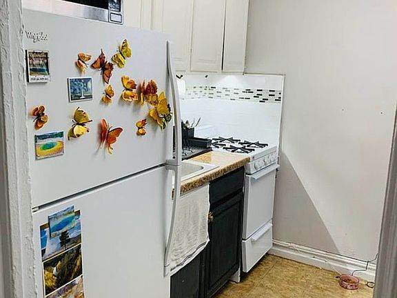 5th image of 1514 W 8th St #3H