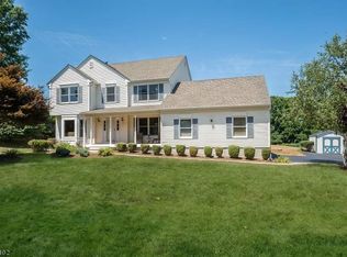 48 Country Meadow Rd, Hackettstown, NJ 07840