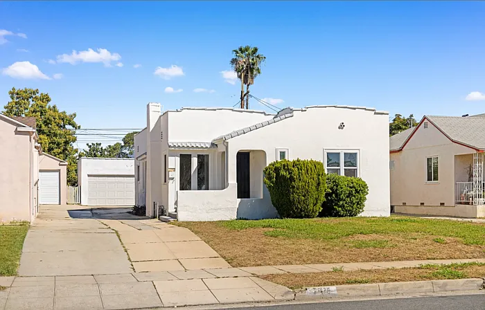 2925 W Shorb St — Photo 5
