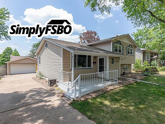 3rd image of 3507 36th St