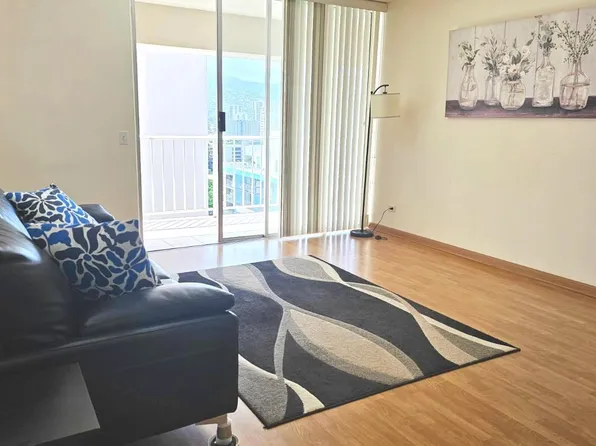 430 Keoniana St APT 1201, Honolulu, HI 96815
