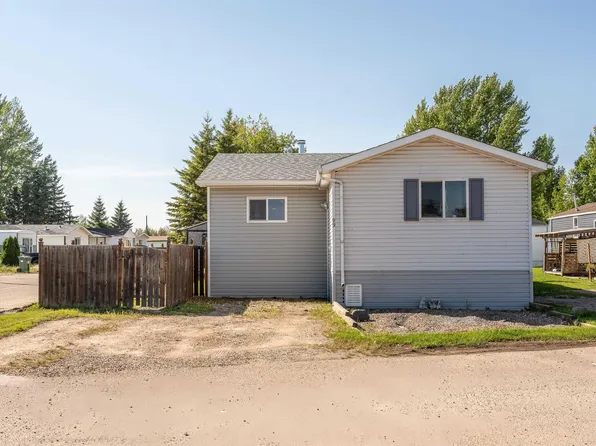 5508 55th St #89, Bonnyville, AB T9N 2B6