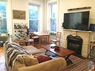 Rented by Skyline Group Real Estate