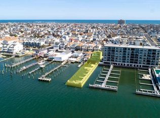 320 Bay Ave, Ocean City, NJ 08226