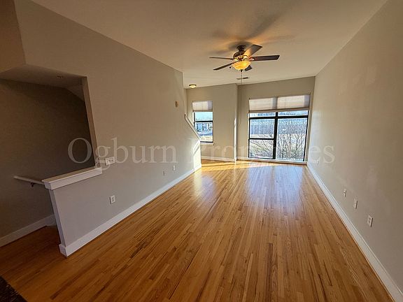 5th image of 809 Holly Ave