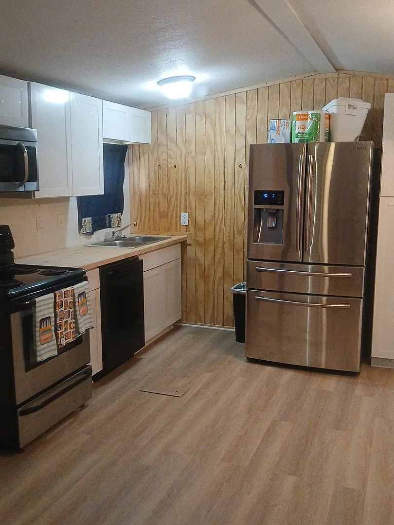 2 bed, 1000 sqft, $1,500 — Photo 3