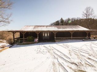 9649 Cumberland Rd, Pound, VA 24279