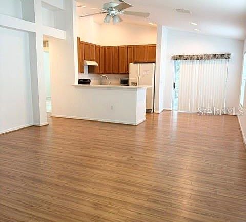 3rd image of 2931 WALNUT GROVE COURT