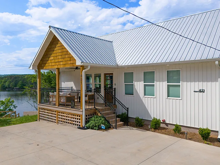 421 Pointe View Rd #421 — Photo 18