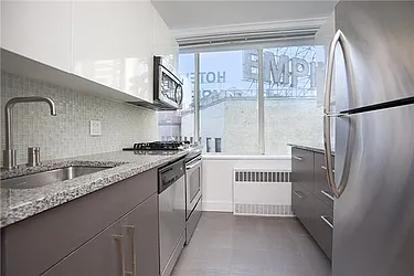 Sold by Space Marketing Shop