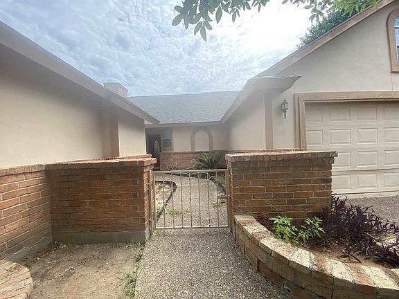 2nd image of 8925 Coral Hills Dr
