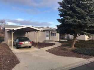 806 Sun Dial Ct #16, Yakima, WA 98901