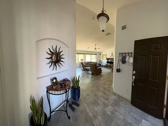 5th image of 1882 E Canyon Wren Way N
