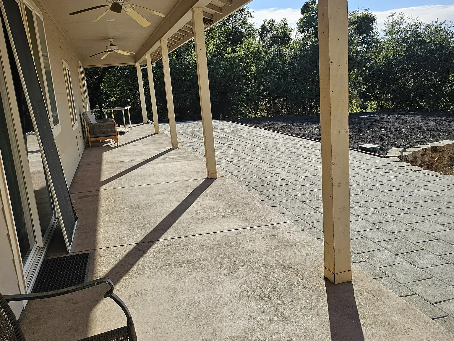 3 bed, 2500 sqft, $2,955 — Photo 4