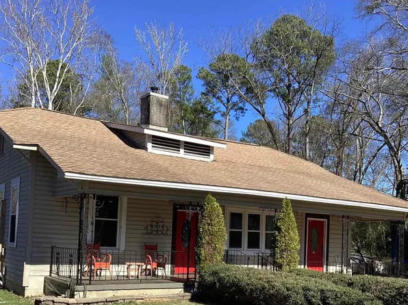 110 Carter Ln, Columbiana, AL 35051