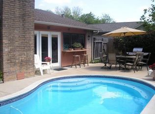 3911 Lost Oak Dr, Spring, TX 77388